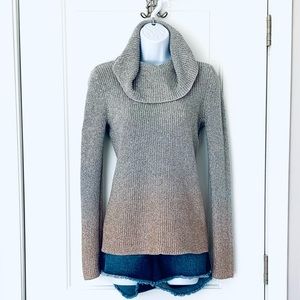 WHBM gray pink shimmery ombré turtleneck sweater Size XS EUC